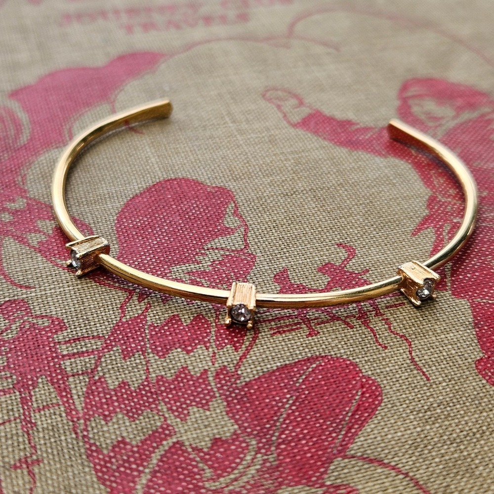 Avon Gold Tone Rhinestone Cuff Bracelet Vintage Minimalist Open Bangle